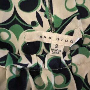 Max Studio fun and classy, small, vintage, sleeveless, women’s small sundress.